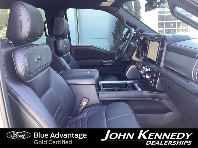 2025 Ford F-450SD Platinum DRW