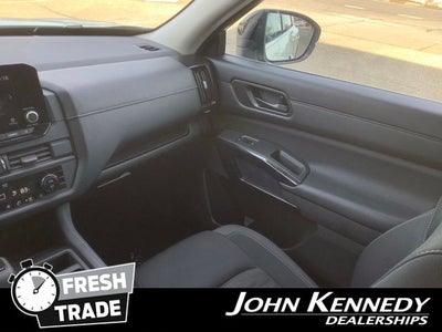 2023 Nissan Pathfinder S