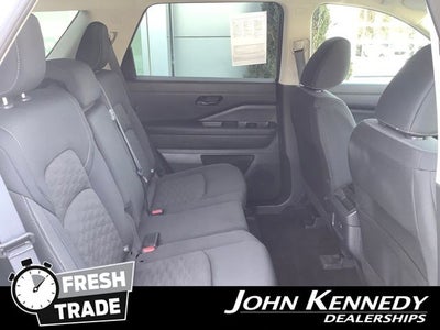 2023 Nissan Pathfinder S