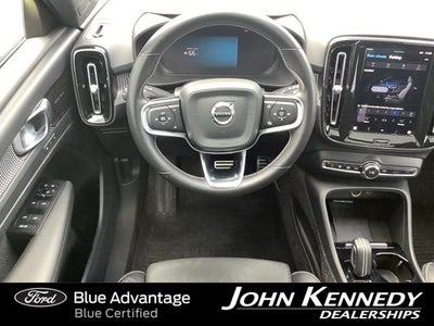 2021 Volvo XC40 Recharge Pure Electric P8