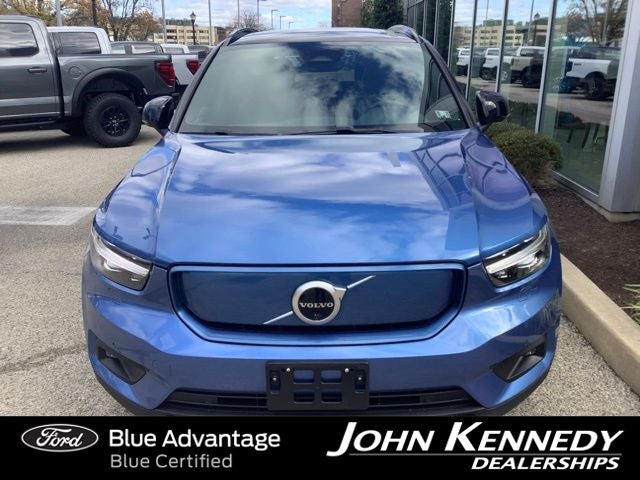 2021 Volvo XC40 Recharge Pure Electric P8