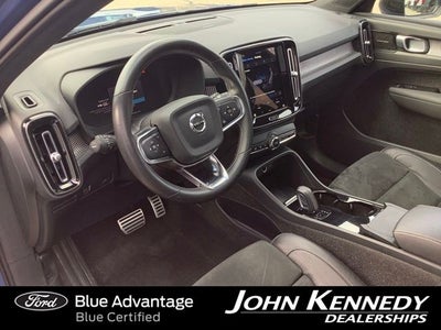 2021 Volvo XC40 Recharge Pure Electric P8