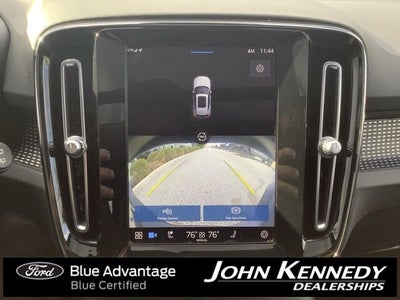 2021 Volvo XC40 Recharge Pure Electric P8