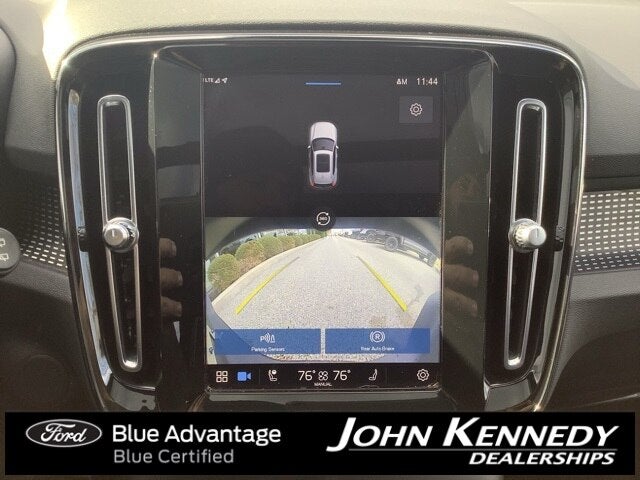 2021 Volvo XC40 Recharge Pure Electric P8