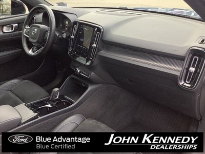 2021 Volvo XC40 Recharge Pure Electric P8