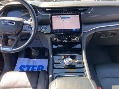 2022 Jeep Grand Cherokee Overland