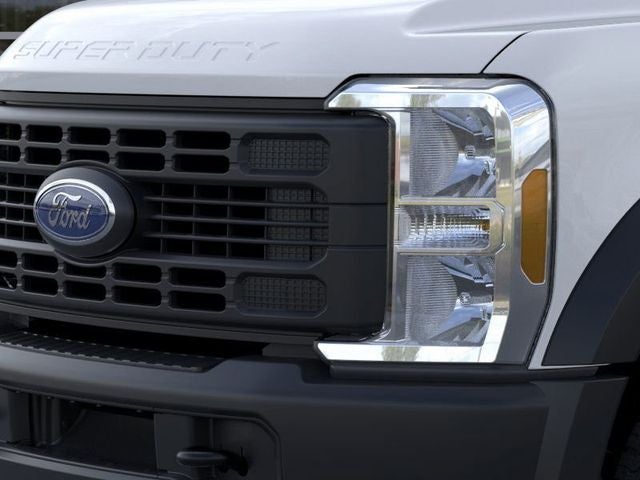 2025 Ford F-550SD Enclosed Service Body Commercial