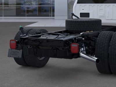 2025 Ford F-550SD Enclosed Service Body Commercial