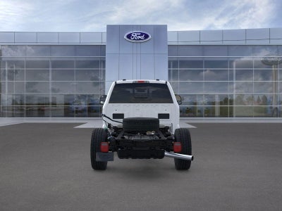 2026 Ford F-350SD Chassis Commercial