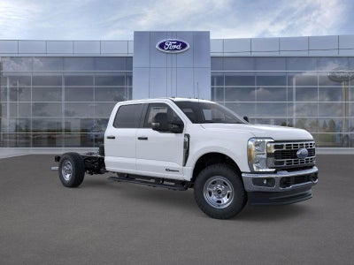 2026 Ford F-350SD Chassis Commercial