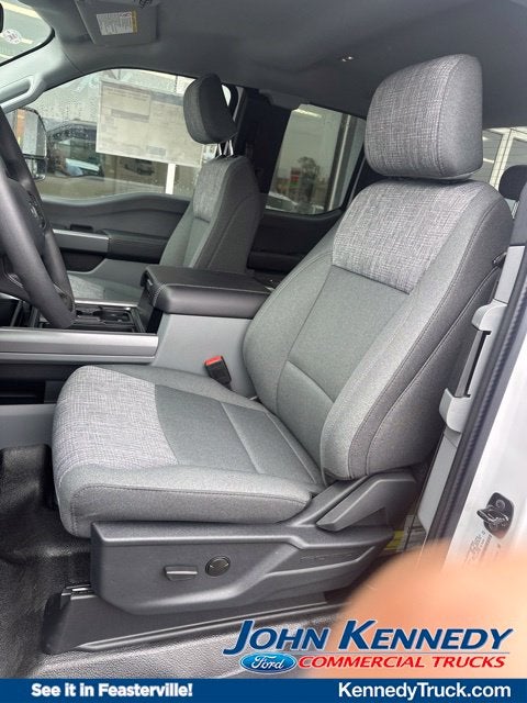 2026 Ford F-350SD XLT 168 WB