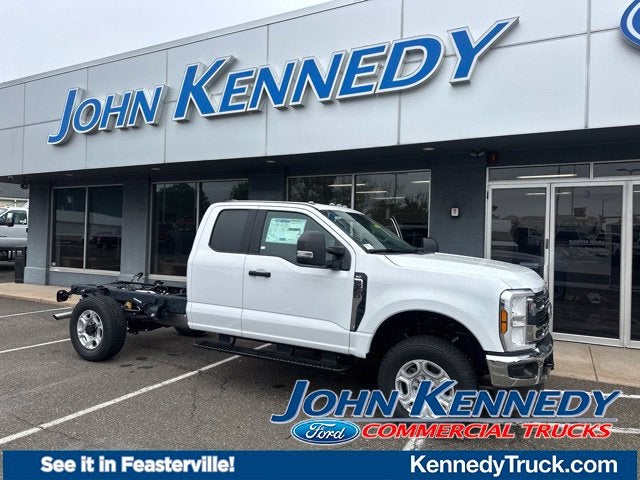 2026 Ford F-350SD XLT 168 WB
