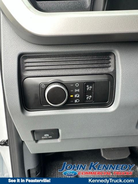 2026 Ford F-550SD XL Chassis