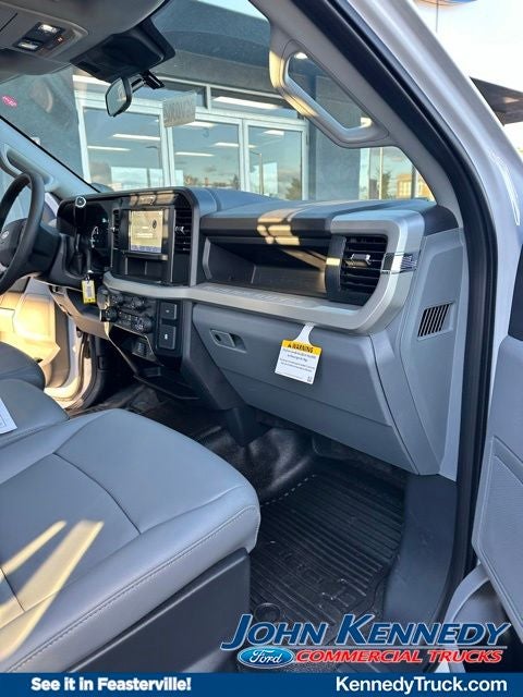 2026 Ford F-350 Dump Body Commercial
