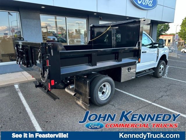 2026 Ford F-350 Dump Body Commercial