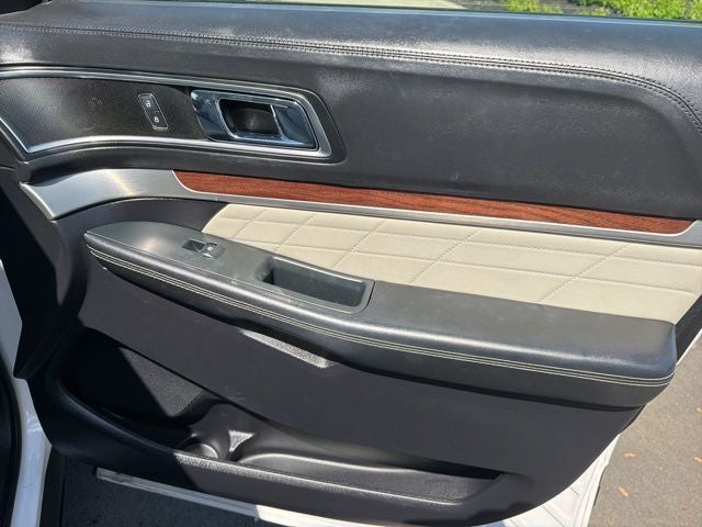 2019 Ford Explorer Platinum