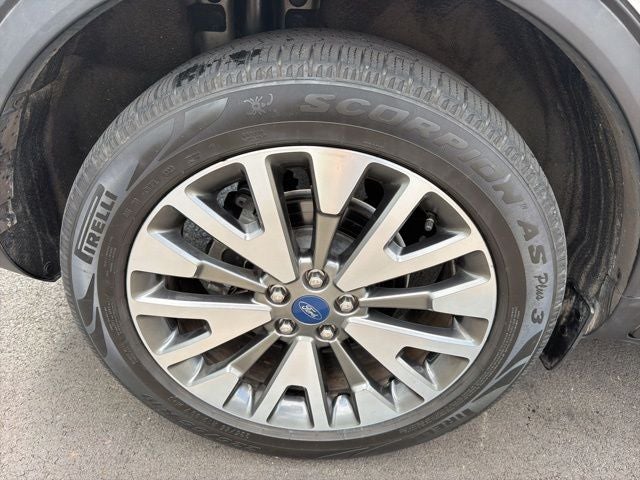 2020 Ford Escape Titanium Hybrid