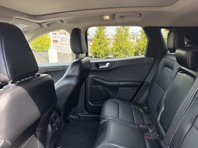 2020 Ford Escape Titanium Hybrid