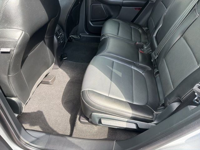 2020 Ford Escape Titanium Hybrid