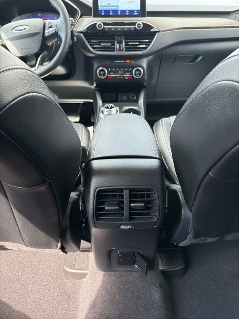 2020 Ford Escape Titanium Hybrid