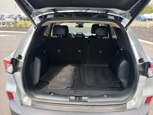 2020 Ford Escape Titanium Hybrid