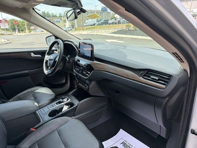 2020 Ford Escape Titanium Hybrid