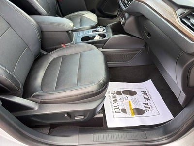 2020 Ford Escape Titanium Hybrid