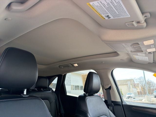 2020 Ford Escape Titanium Hybrid