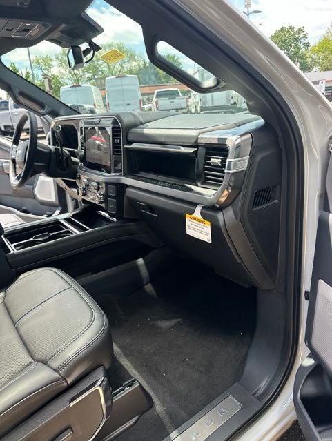 2026 Ford F-250 Platinum Pickup