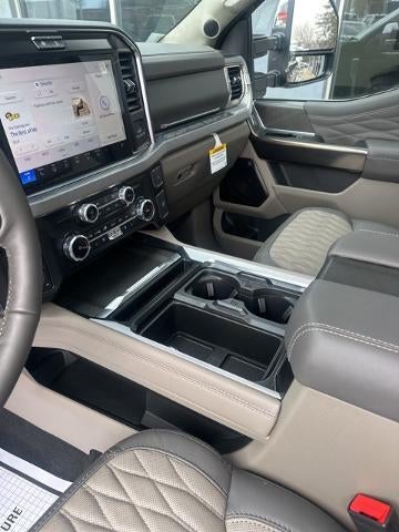 2026 Ford F-350SD Platinum Pickup