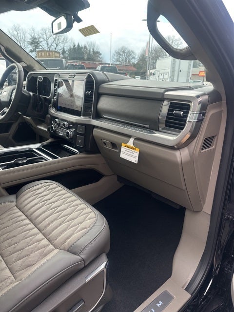 2026 Ford F-350SD Platinum Pickup