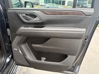 2023 Chevrolet Suburban LT