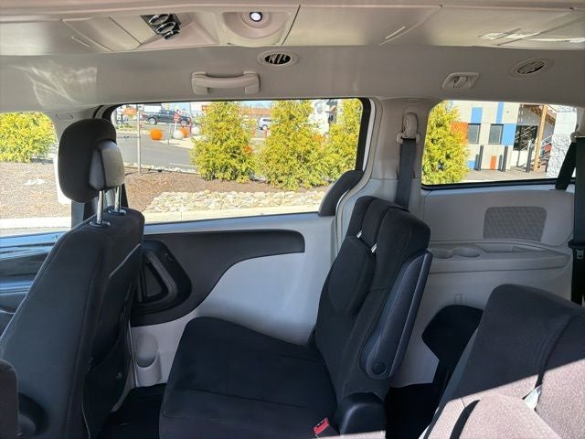 2011 Chrysler Town & Country Touring