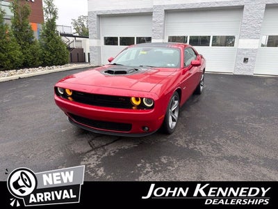 2016 Dodge Challenger R/T Shaker