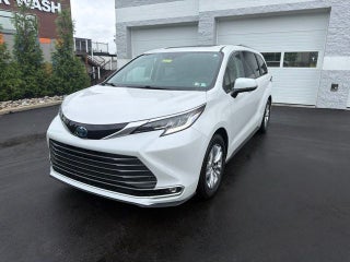 2024 Toyota Sienna Limited 7 Passenger