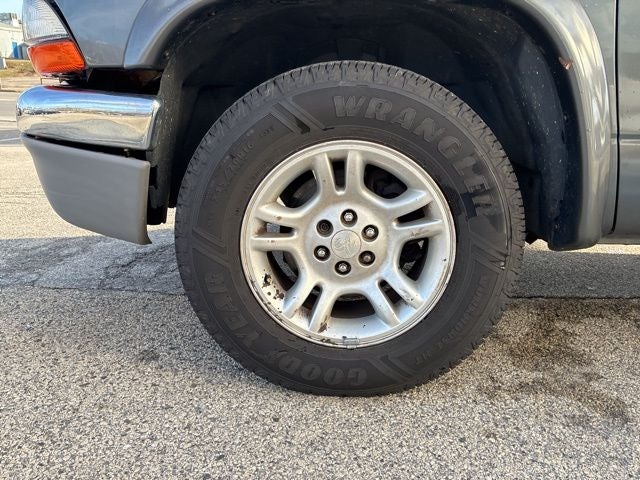 2004 Dodge Dakota SLT