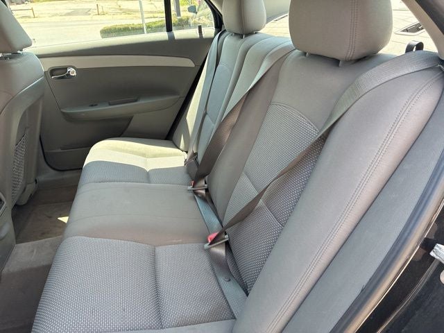 2011 Chevrolet Malibu LS 1LS