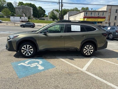2025 Subaru Outback Premium