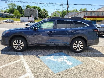 2025 Subaru Outback Premium
