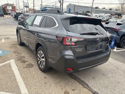 2025 Subaru Outback Premium