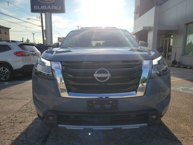 2022 Nissan Pathfinder Platinum