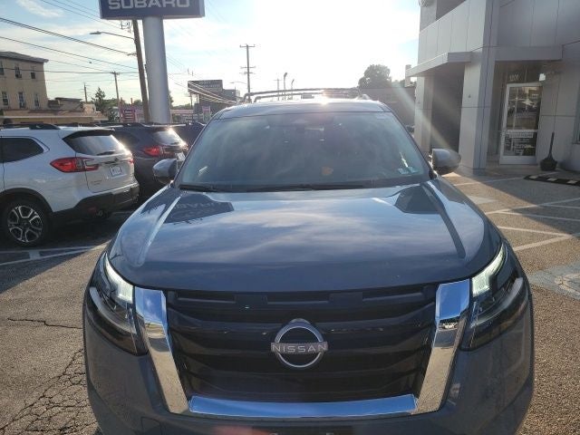 2022 Nissan Pathfinder Platinum