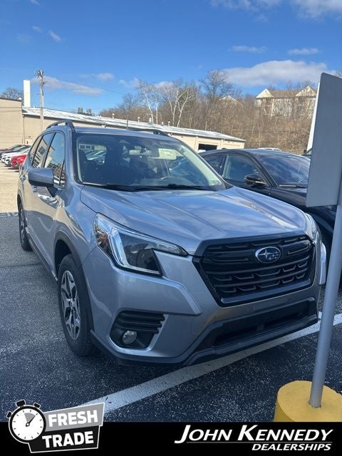 2023 Subaru Forester Premium