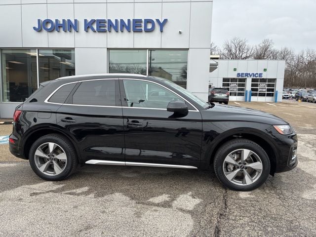 2023 Audi Q5 40 Premium quattro