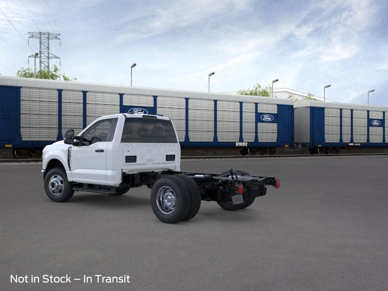 2026 Ford Chassis Cab F-350® XL