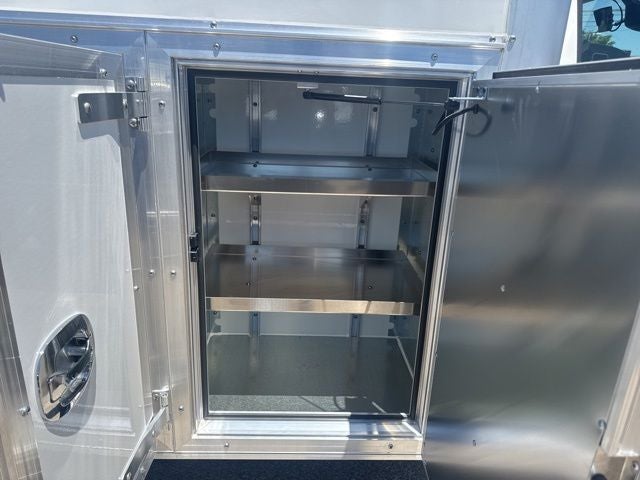 2027 Ford E-350SD Base Cutaway