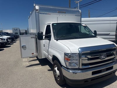 2027 Ford E-350SD Base Cutaway