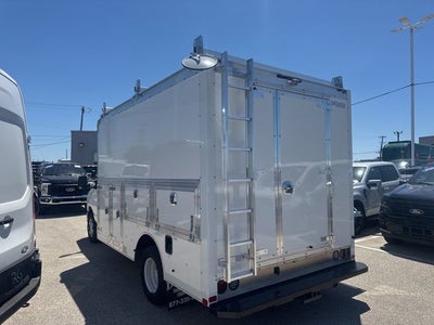 2027 Ford E-350SD Base Cutaway