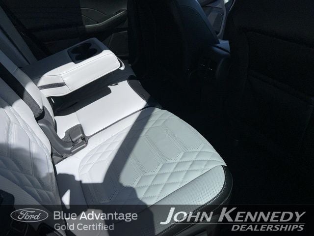 2024 Ford Escape Plug-In Hybrid Base