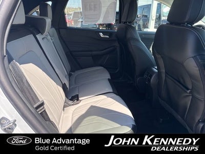 2025 Ford Escape Platinum